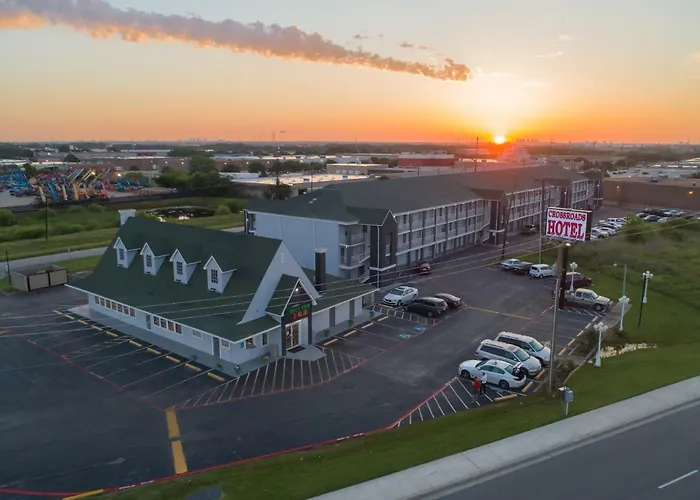 The Crossroads Hotel And Suites Irving